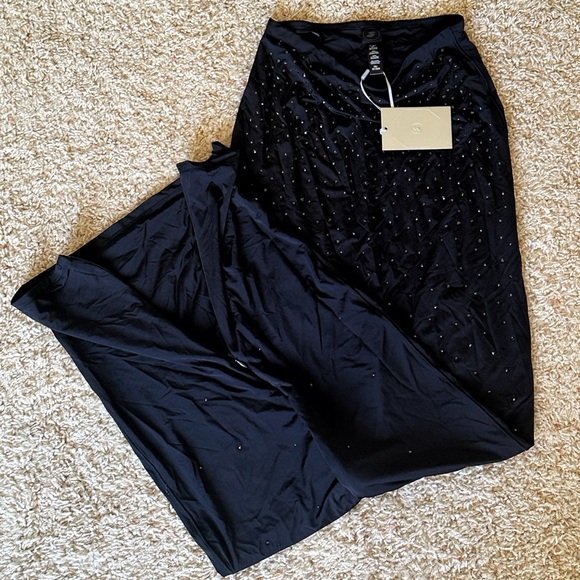 SKIMS x Swarovski Maxi Skirt, NWT, XS, Onyx - Picture 5 of 7